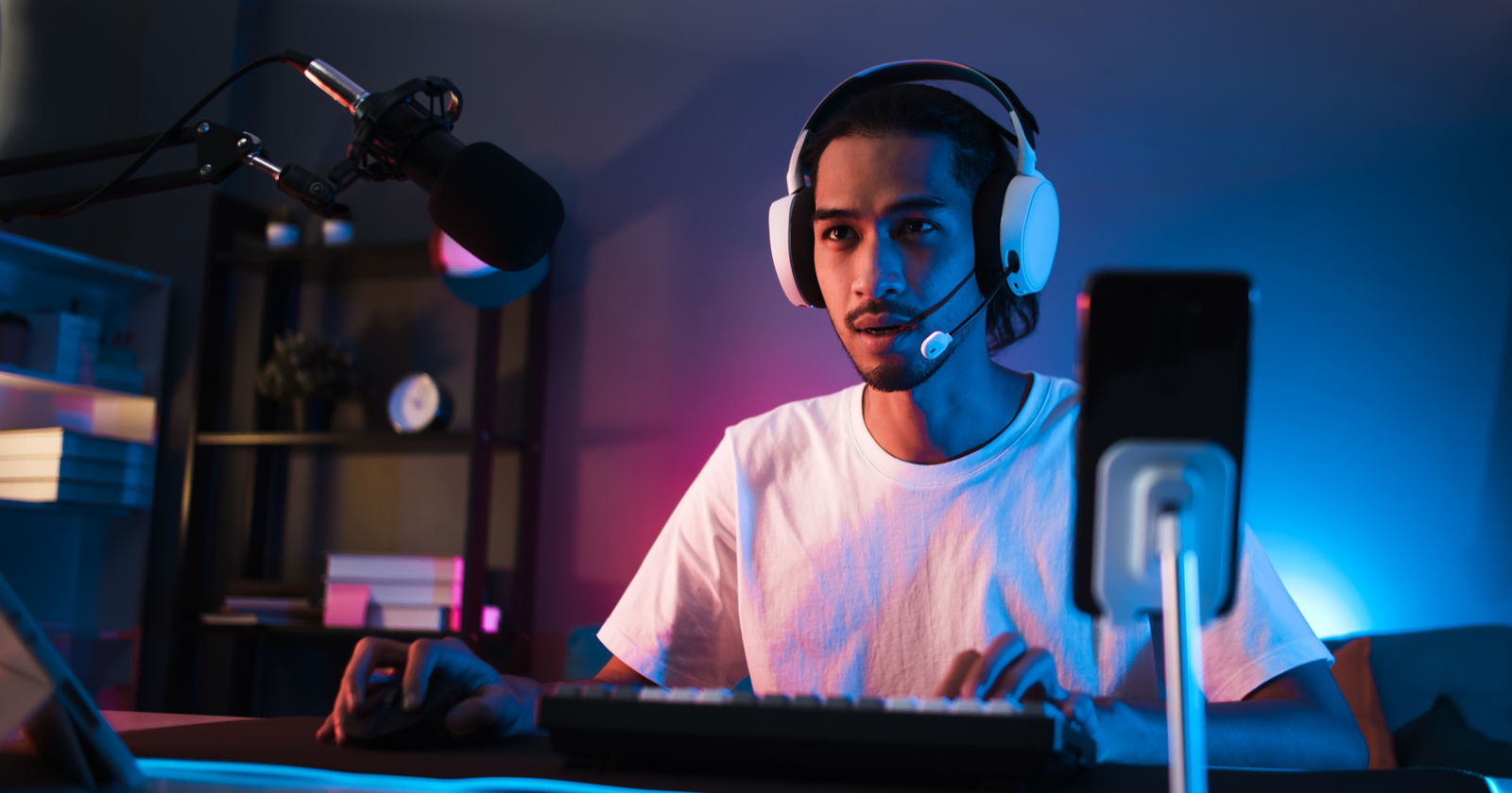 Connecting People in Every Way Possible through Discord’s All in One Communication